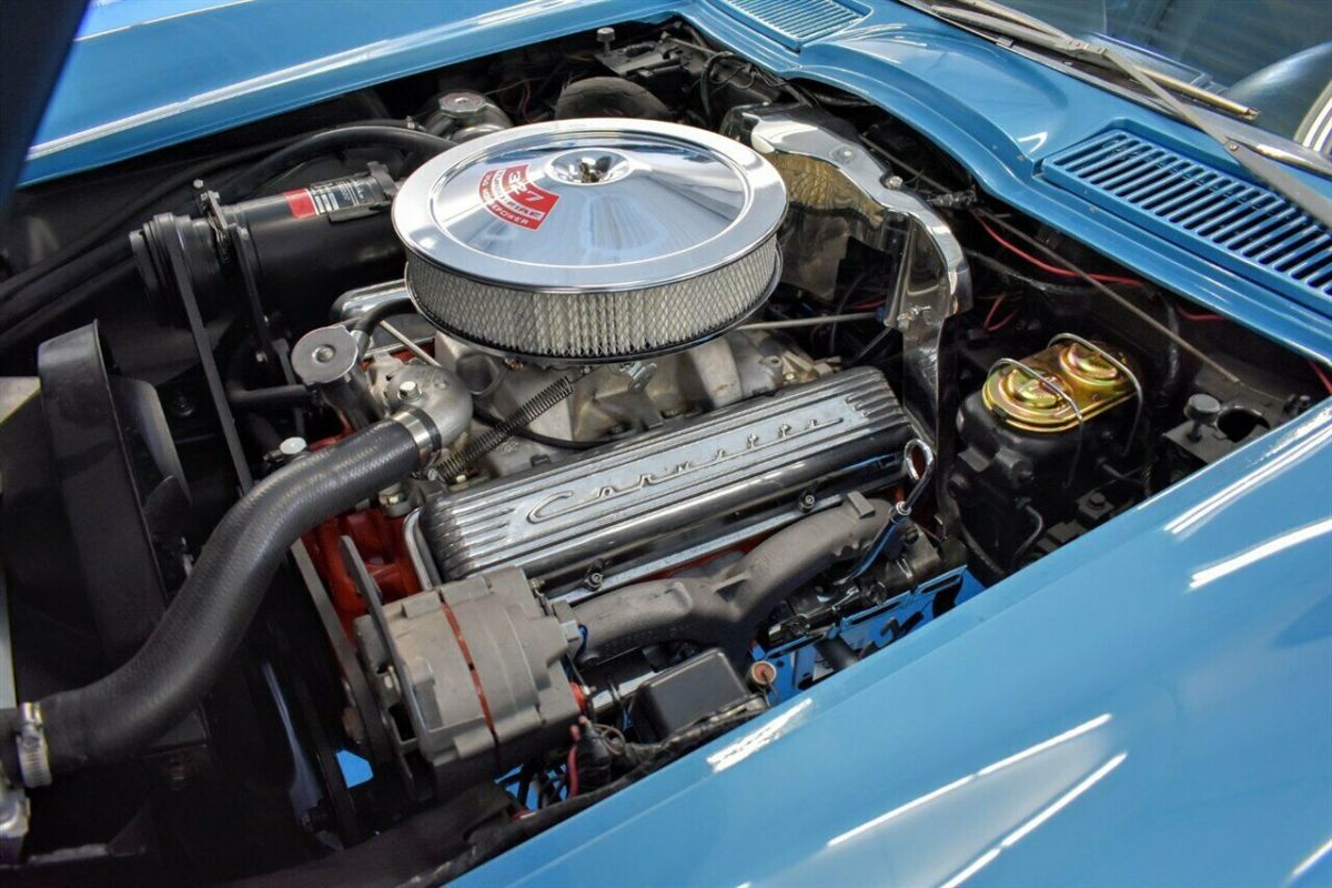 1967 Chevrolet Corvette - photo 3