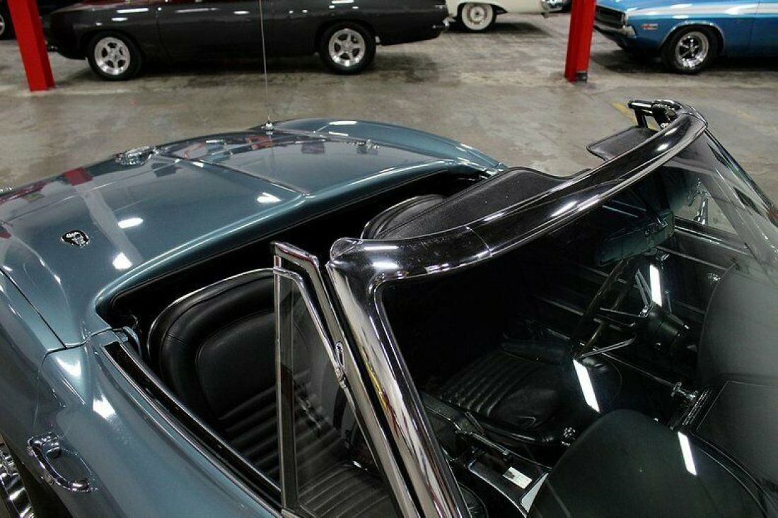 1967 Chevrolet Corvette - photo 10