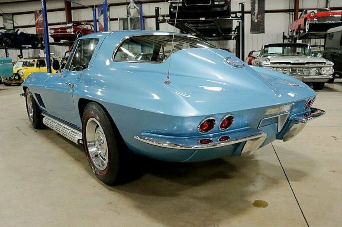 1967 Chevrolet Corvette 427 - photo 3