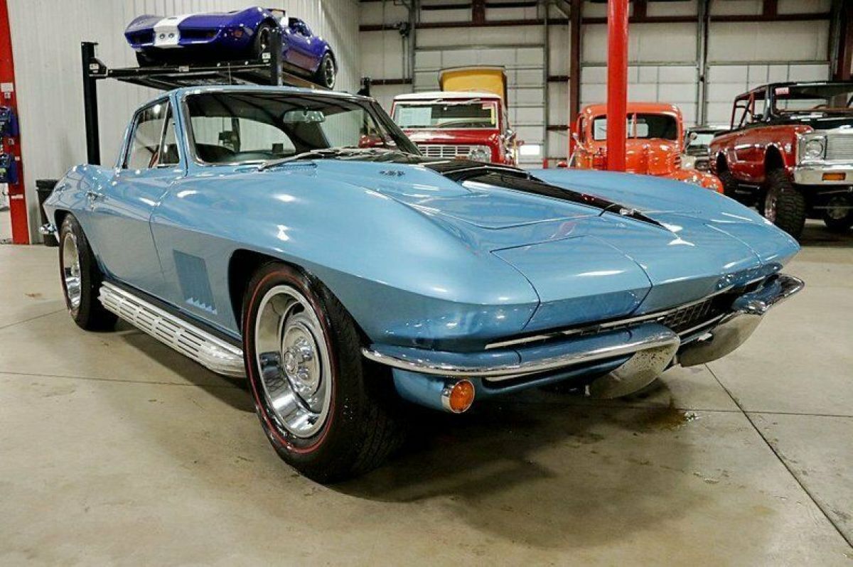 1967 Chevrolet Corvette 427 - photo 7