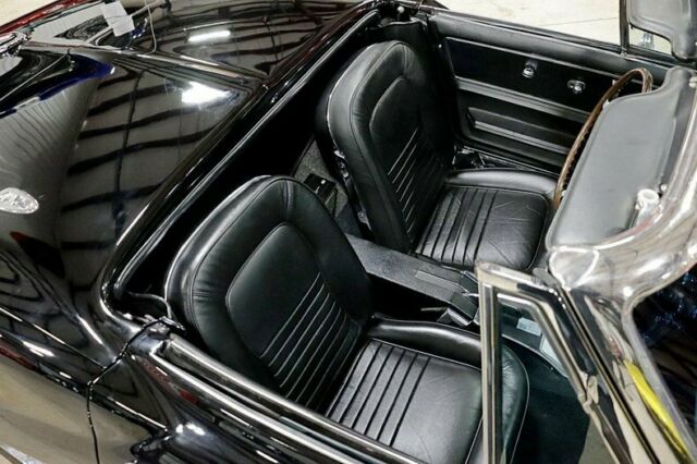 1967 Chevrolet Corvette 427 Convertible - photo 10