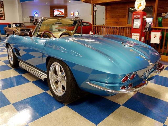 1967 Chevrolet Corvette 427 Convertible Resto Mod - photo 11