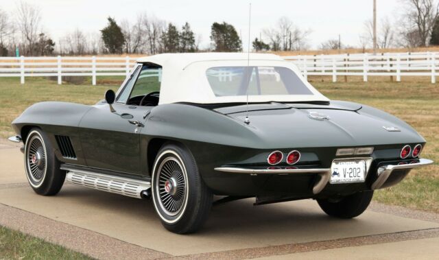 1967 Chevrolet Corvette 427 - photo 3