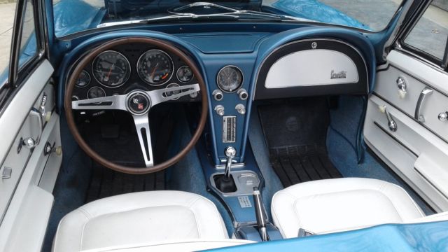 1967 Chevrolet Corvette Base Convertible 2-Door - photo 10