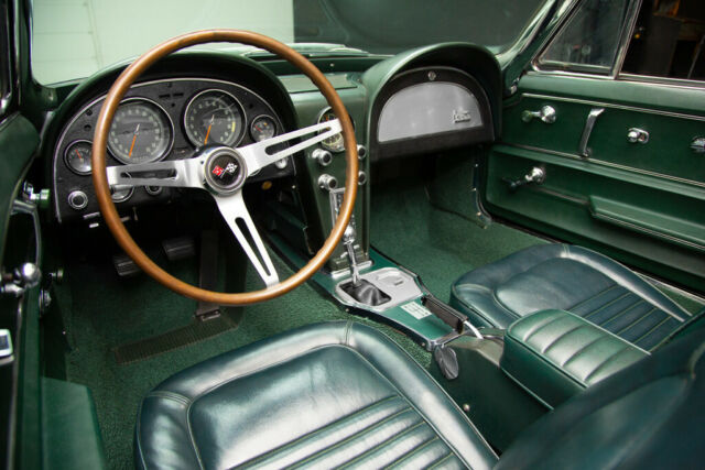 1967 Chevrolet Corvette 427/400 Tri-Power 4-Spd - photo 10