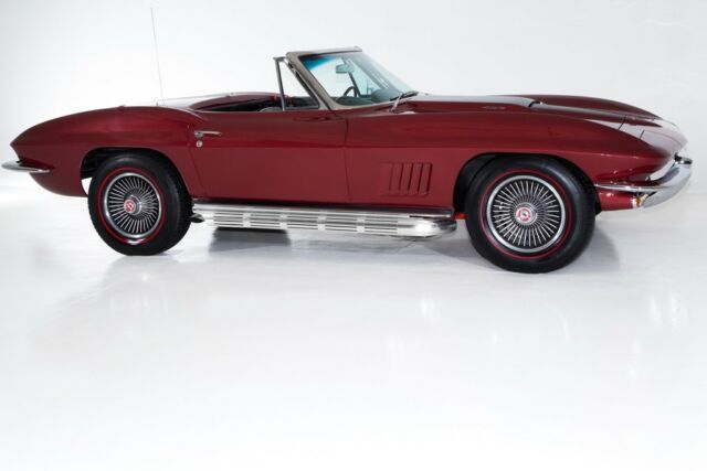 1967 Chevrolet Corvette 427/435 Tri-Power, 4 speed WINTER CLEARANCE PRICE - photo 2