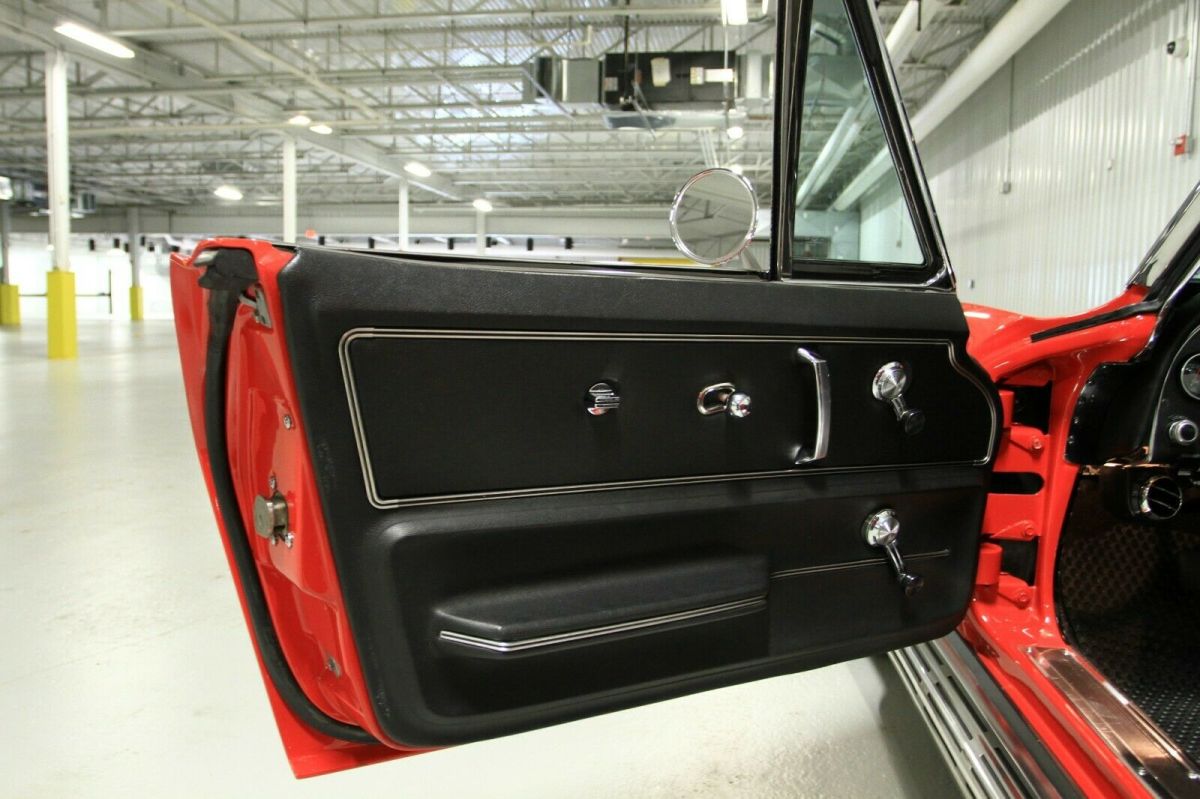 1967 Chevrolet Corvette - photo 11