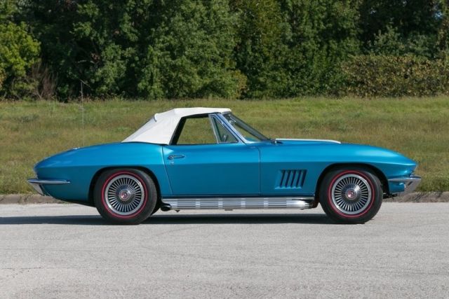 1967 Chevrolet Corvette Free Shipping Until January 1 - photo 11