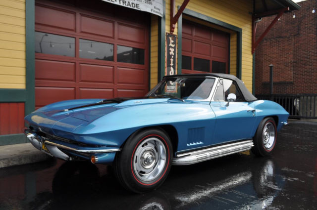 1967 Chevrolet Corvette 427ci 435hp 4sp Marina Blue Black Stinger - photo 10