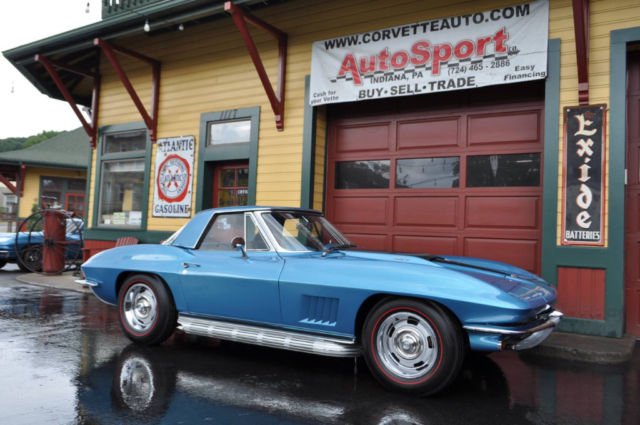 1967 Chevrolet Corvette 427ci 435hp 4sp Marina Blue Black Stinger - photo 2