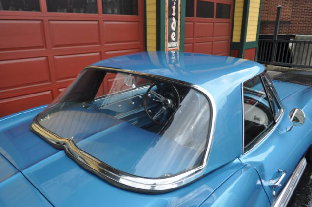 1967 Chevrolet Corvette 427ci 435hp 4sp Marina Blue Black Stinger - photo 5