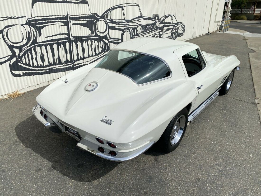 1967 Chevrolet Corvette - photo 12