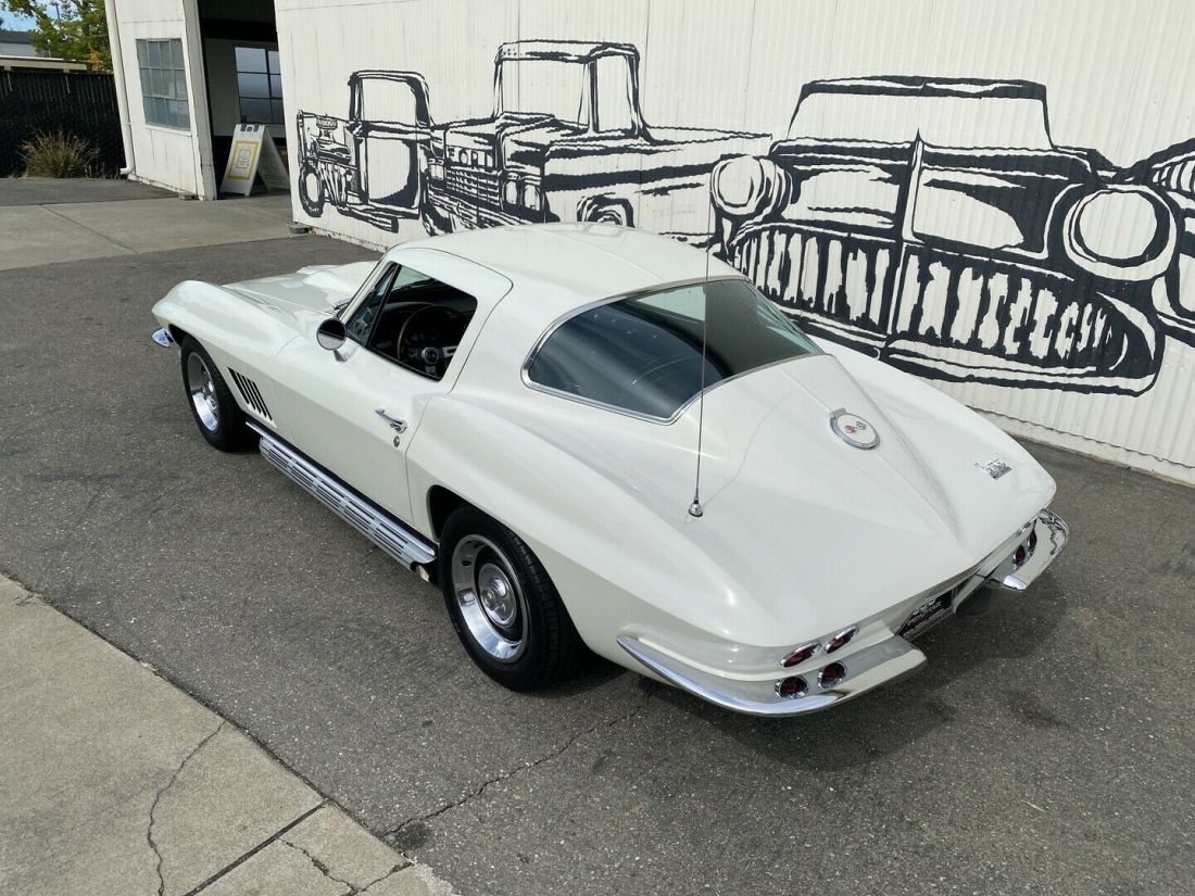 1967 Chevrolet Corvette - photo 6