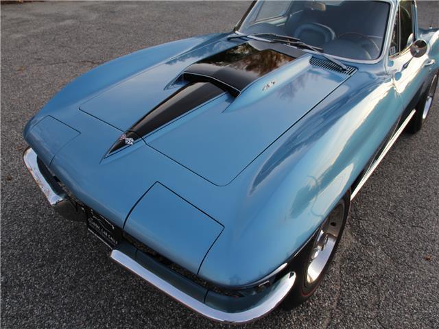 1967 Chevrolet Corvette BLUE - photo 2