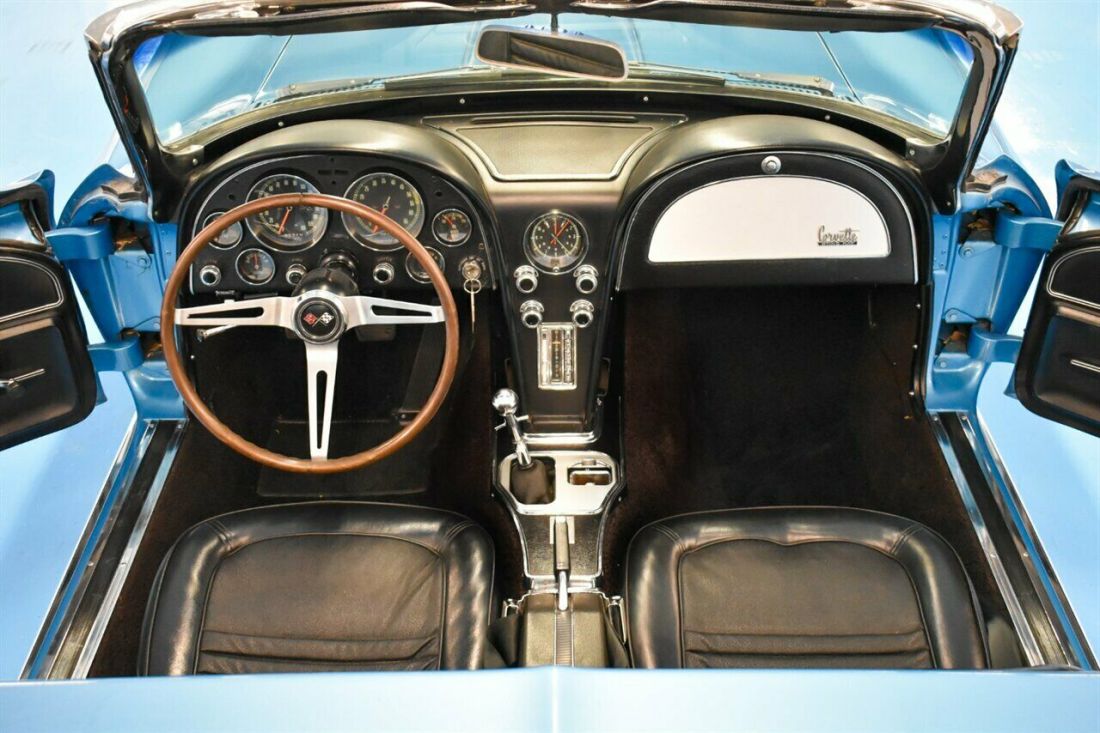 1967 Chevrolet Corvette - photo 2