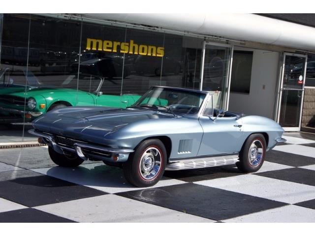 1967 Chevrolet Corvette Convertible 327/350hp, Elkhart Blue, 4 Speed! 1967 Chevrolet Corvette