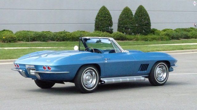 1967 Chevrolet Corvette Convertible - photo 5