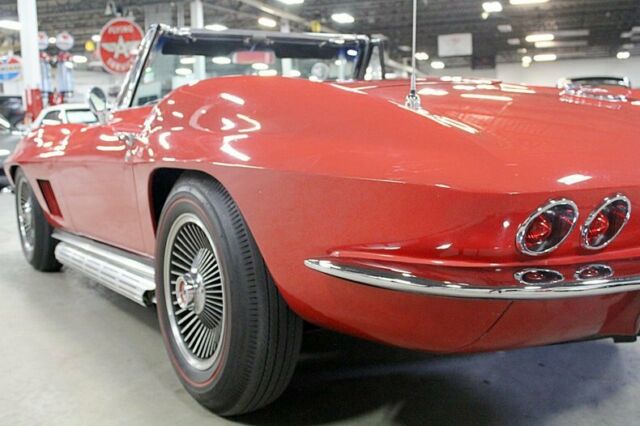 1967 Chevrolet Corvette Convertible - photo 10