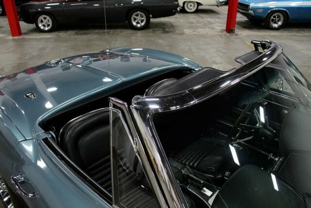 1967 Chevrolet Corvette Convertible - photo 10