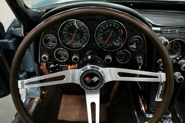1967 Chevrolet Corvette Convertible - photo 12