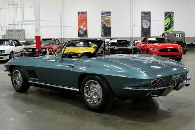 1967 Chevrolet Corvette Convertible - photo 3