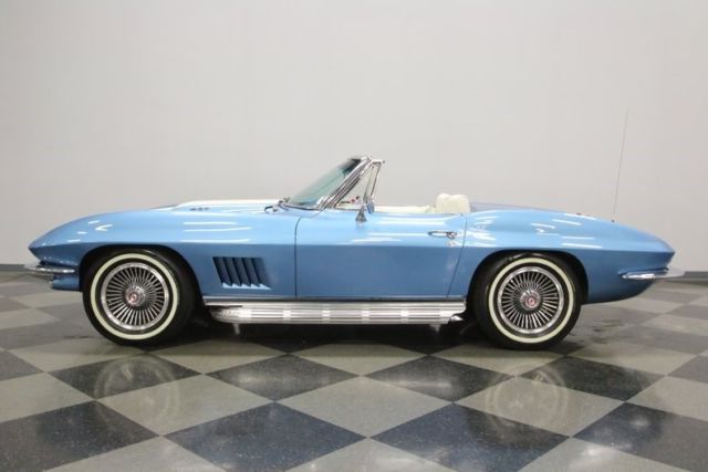 1967 Chevrolet Corvette -- - photo 3