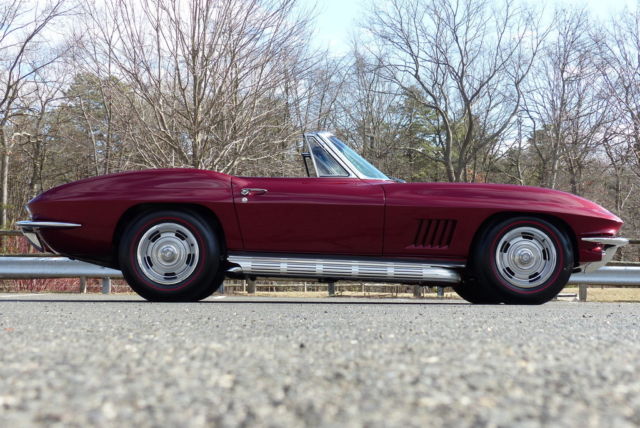 1967 Chevrolet Corvette - photo 2