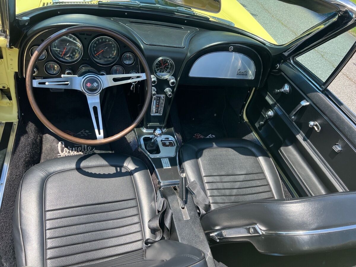 1967 Chevrolet Corvette - photo 13