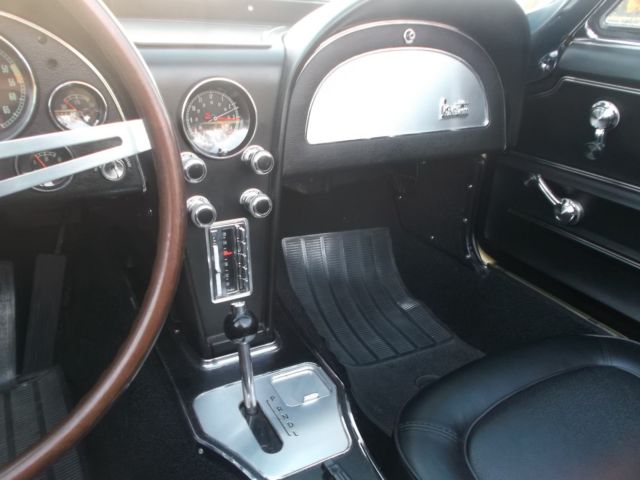 1967 Chevrolet Corvette Convertible - photo 10