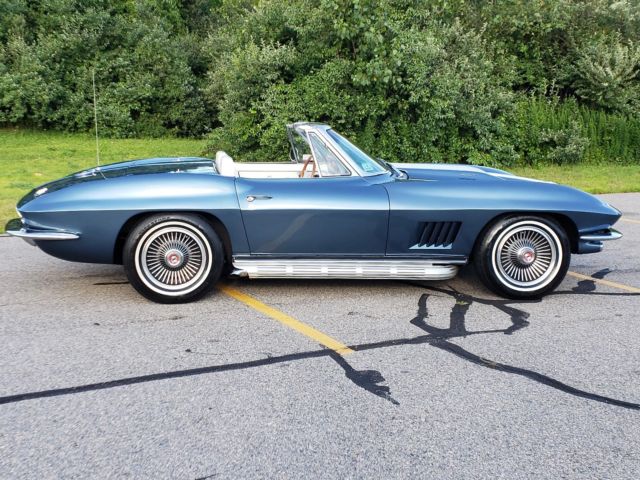 1967 Chevrolet Corvette STINGRAY - photo 2
