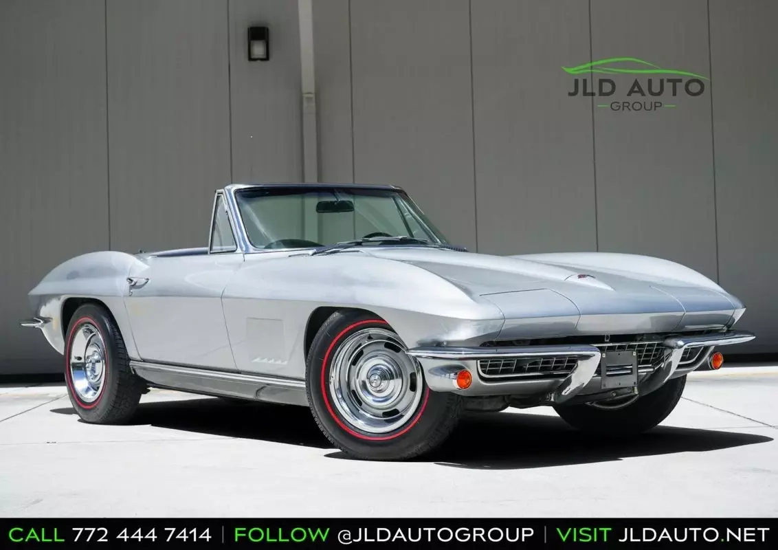 1967 Chevrolet Corvette Convertible Numbers-Matching 327/300hp V8! 4-Speed