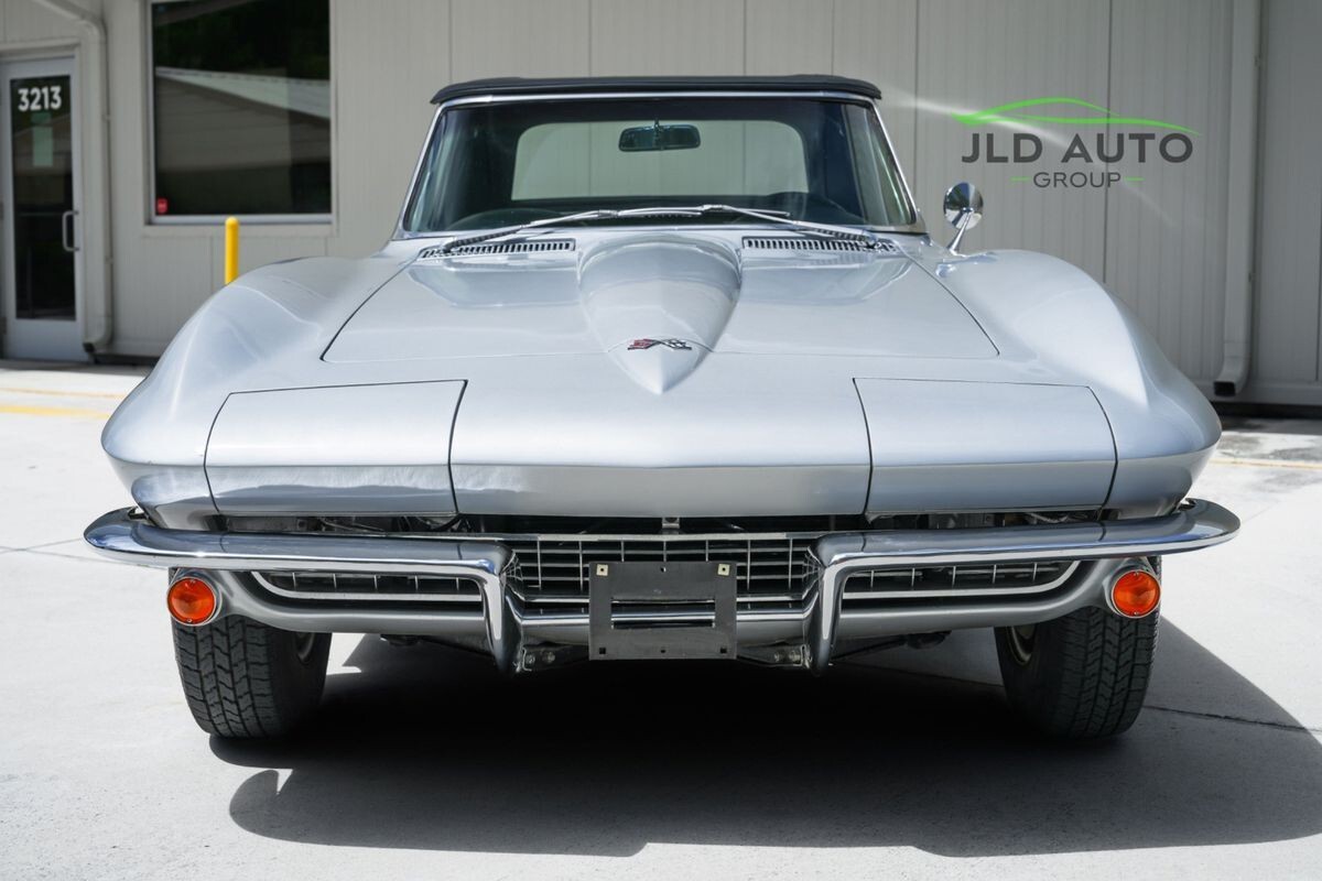 1967 Chevrolet Corvette Convertible Numbers-Matching 327/300hp V8! 4-Speed - photo 4