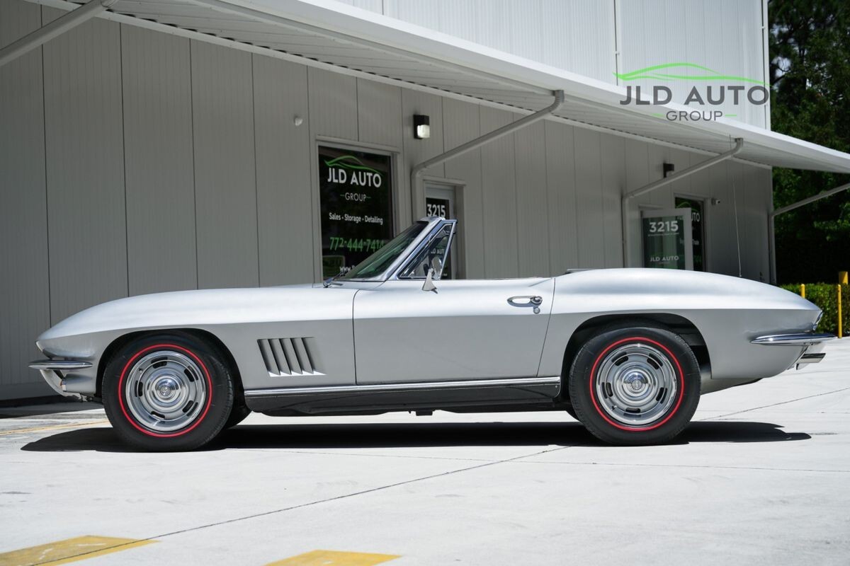 1967 Chevrolet Corvette Convertible Numbers-Matching 327/300hp V8! 4-Speed - photo 5