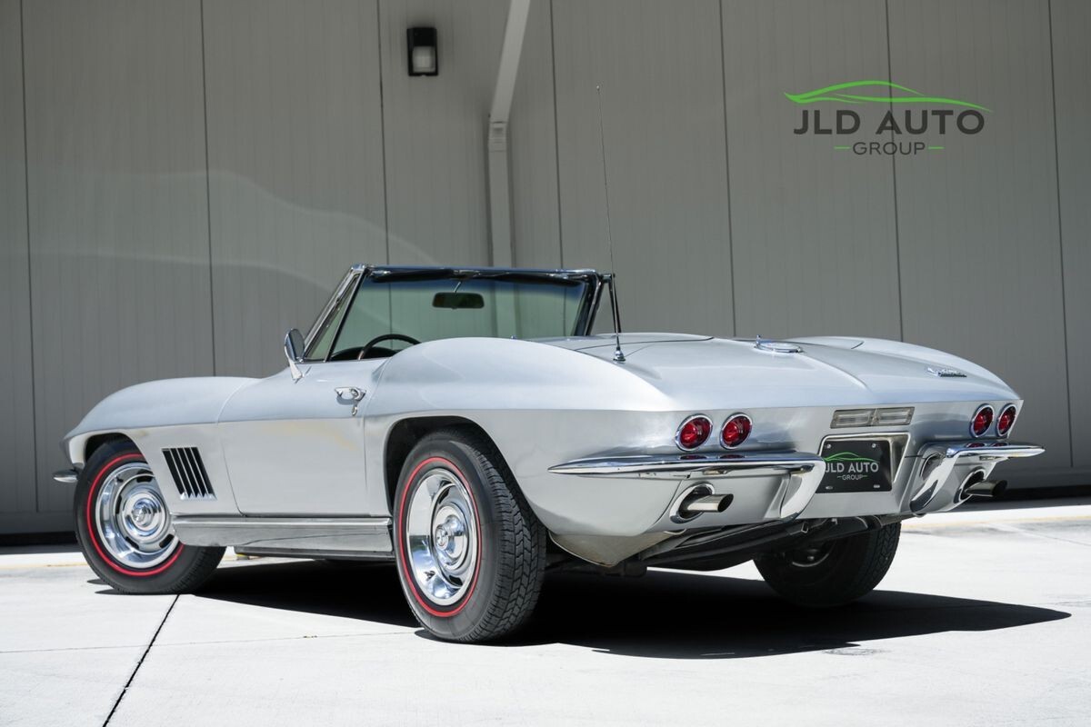 1967 Chevrolet Corvette Convertible Numbers-Matching 327/300hp V8! 4-Speed - photo 7
