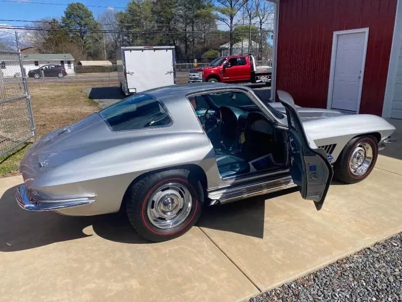 1967 Chevrolet Corvette Silver/Teal - photo 10