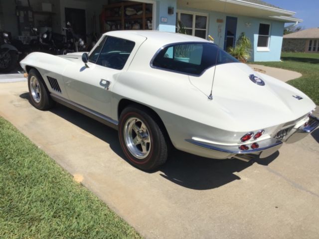 1967 Chevrolet Corvette - photo 11