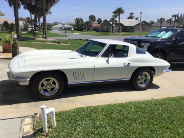 1967 Chevrolet Corvette - photo 2