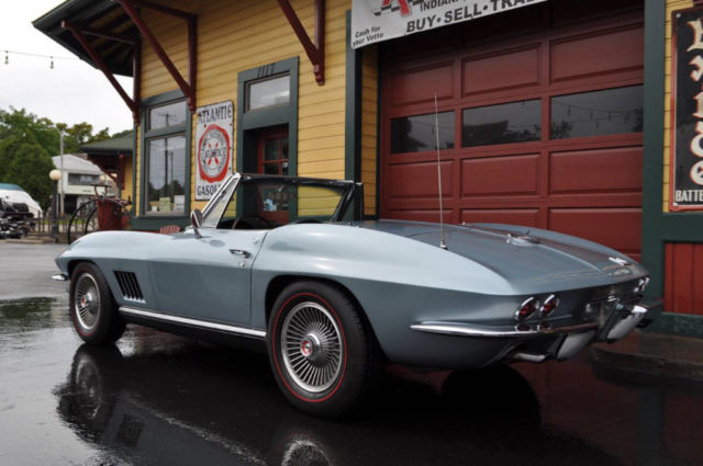 1967 Chevrolet Corvette Extremely Rare Color Combination Elkhart Blue/Teal - photo 10