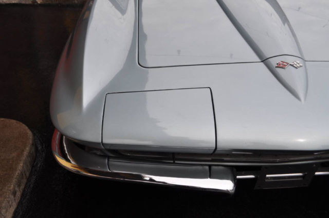 1967 Chevrolet Corvette Extremely Rare Color Combination Elkhart Blue/Teal - photo 11
