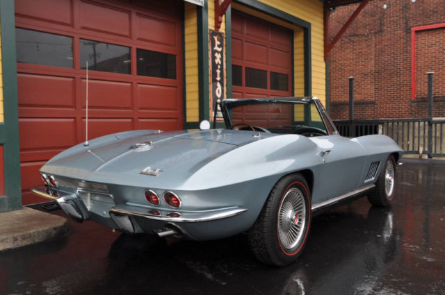 1967 Chevrolet Corvette Extremely Rare Color Combination Elkhart Blue/Teal - photo 6
