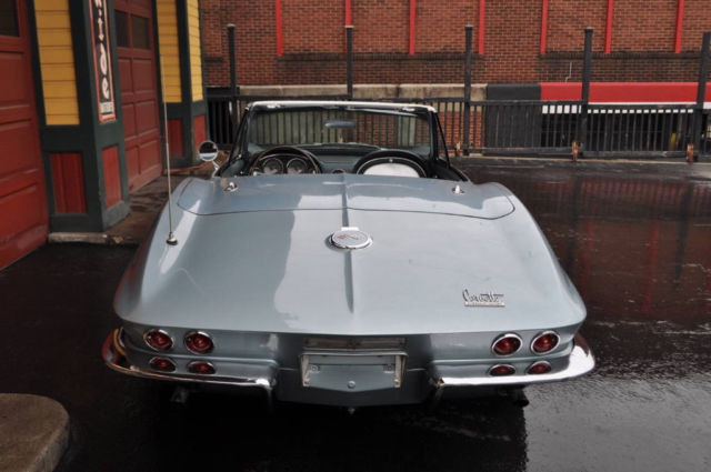 1967 Chevrolet Corvette Extremely Rare Color Combination Elkhart Blue/Teal - photo 7