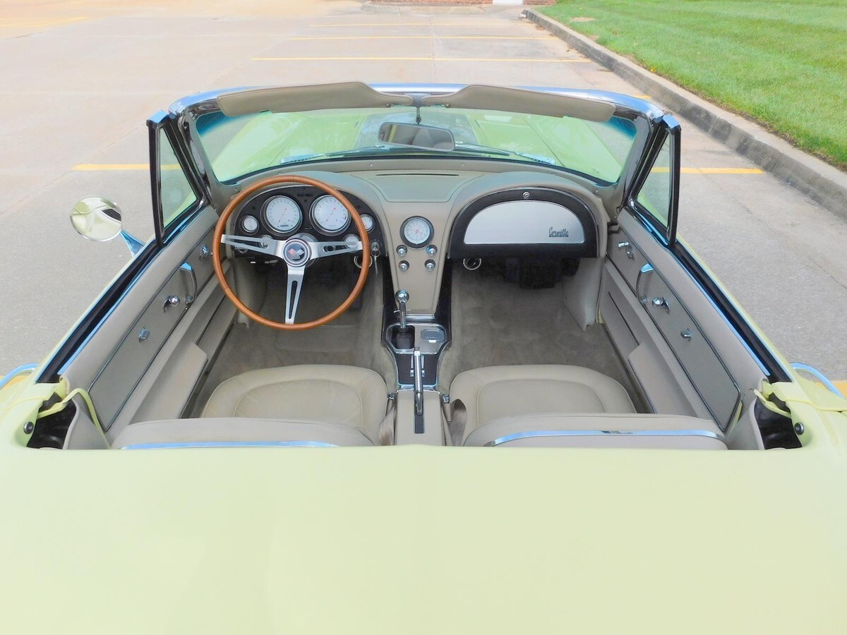 1967 CHEVROLET Corvette - photo 11