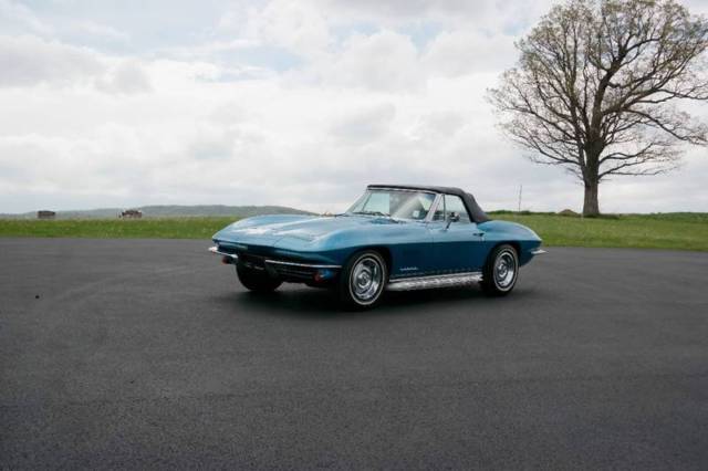 1967 Chevrolet Corvette *MarinaBlue/BlueConv*#smatch327/300hp*4spd* - photo 2