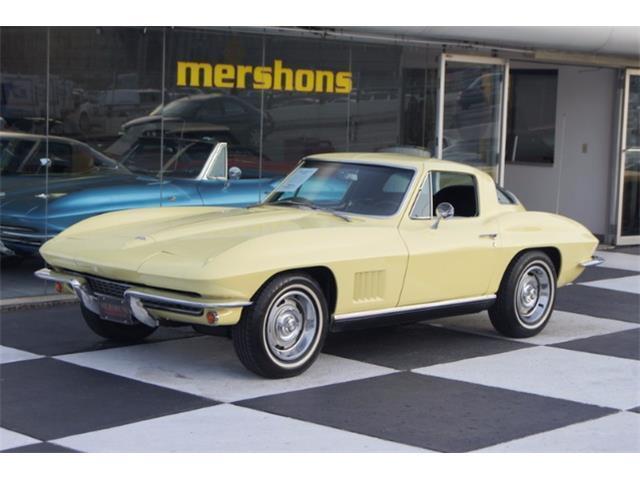 1967 Chevrolet Corvette - Matching Numbers 327/300, Factory A/C, Automatic 1967 Chevrolet Corvette