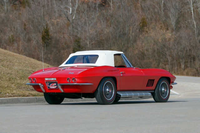 1967 Chevrolet Corvette - photo 11