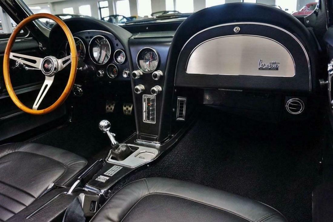 1967 Chevrolet Corvette Restomod - photo 13