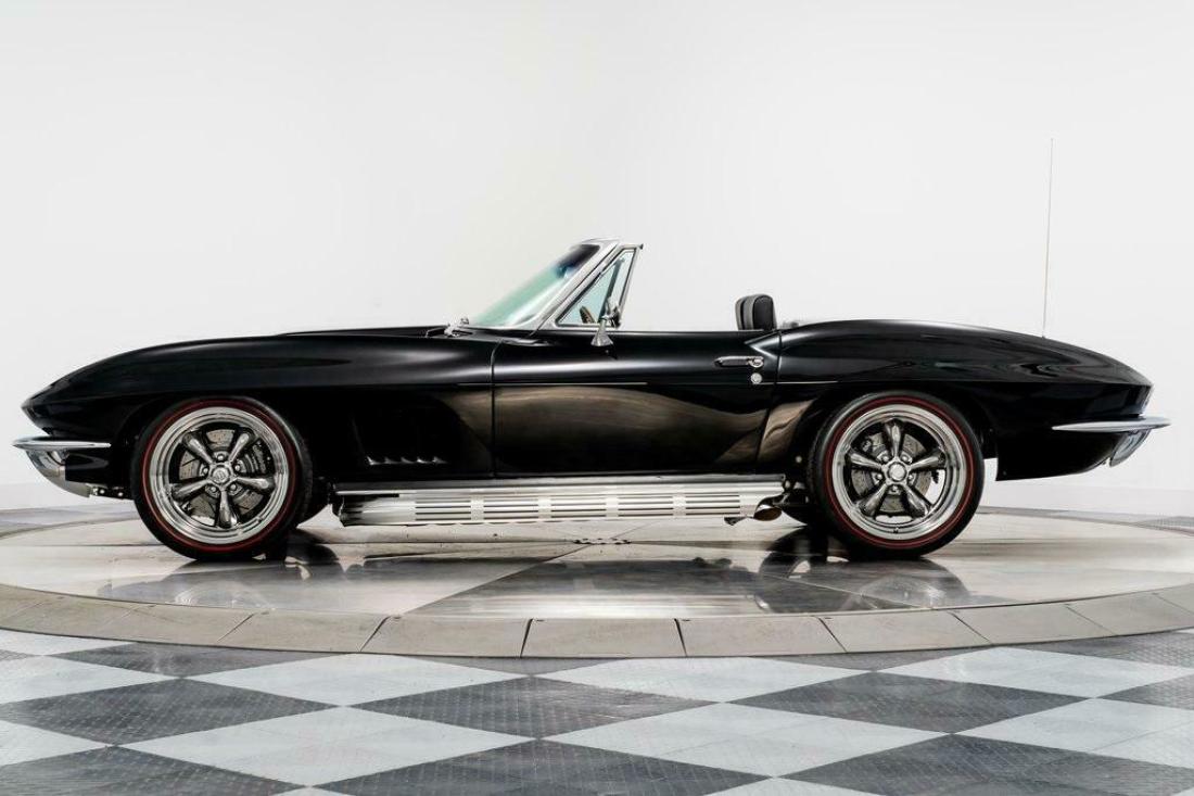 1967 Chevrolet Corvette Restomod - photo 5