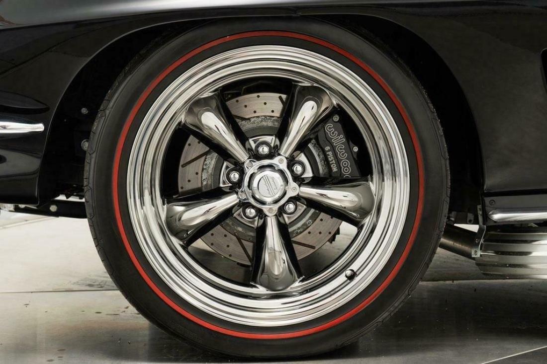 1967 Chevrolet Corvette Restomod - photo 9