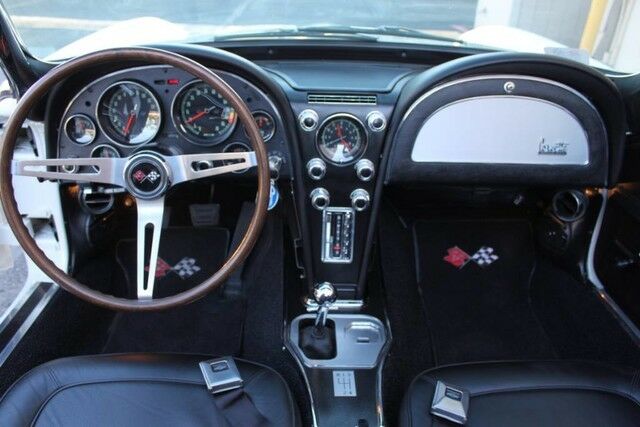 1967 Chevrolet Corvette Roadster - photo 7
