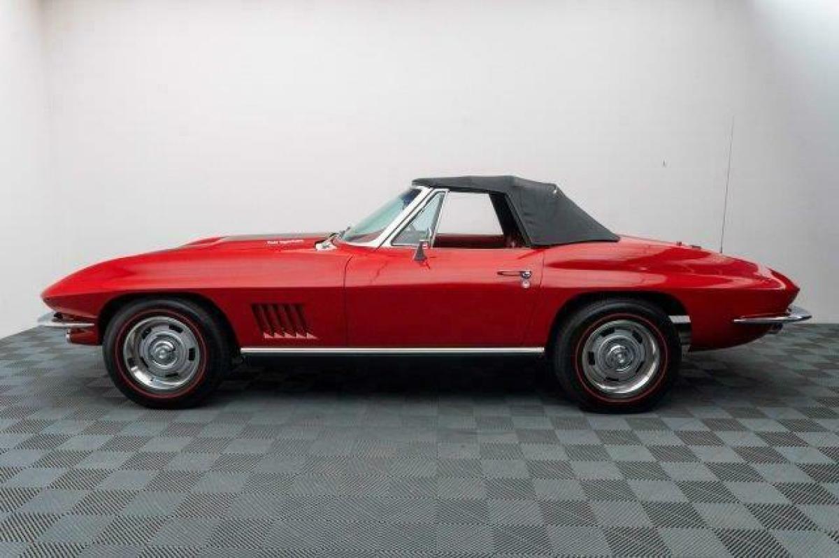 1967 Chevrolet Corvette - photo 10